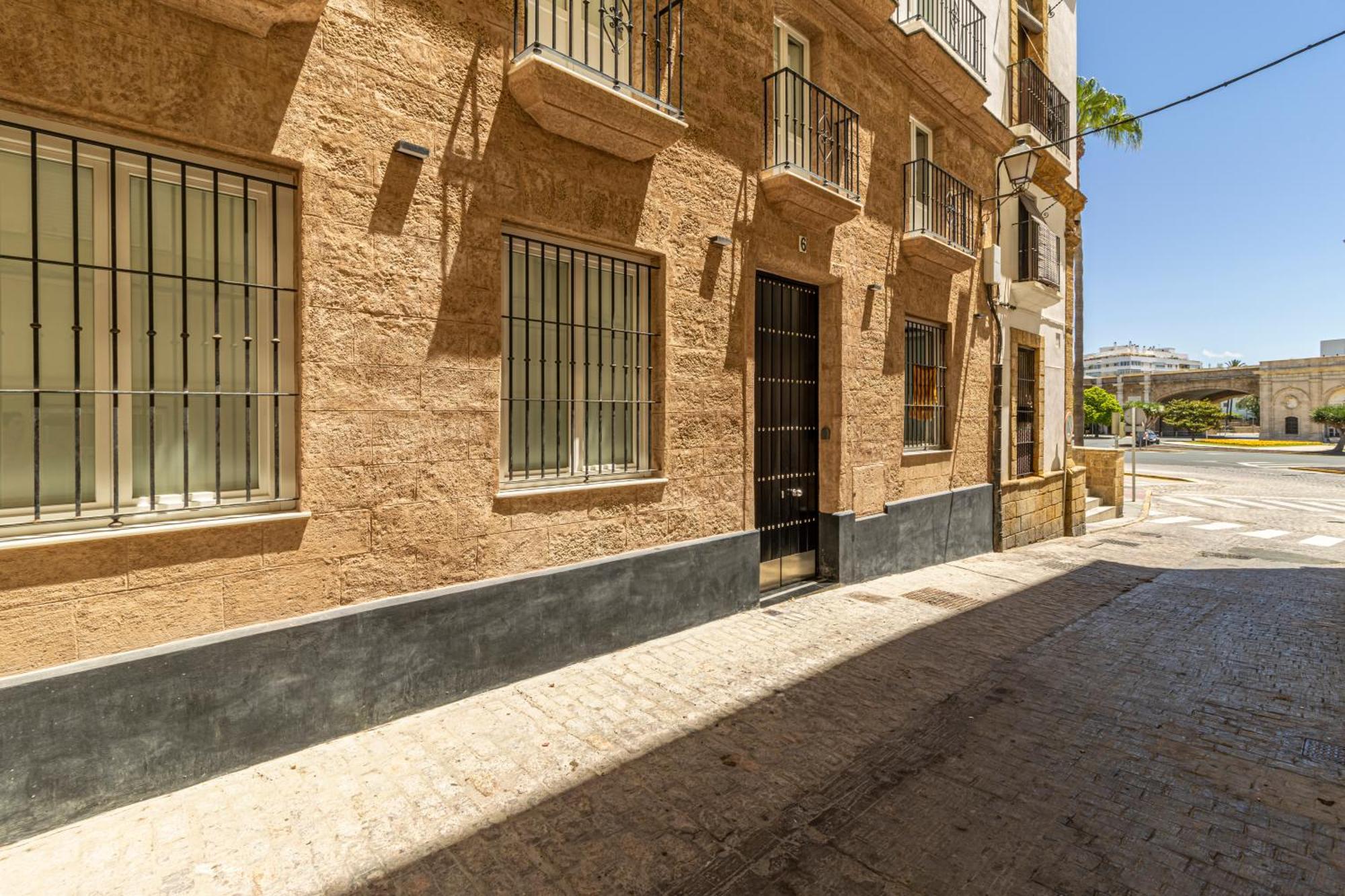 Allo Apartments San Roque Bajo A Кадис Экстерьер фото